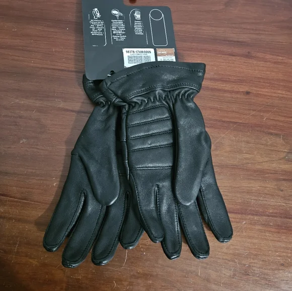 Harley Davidson Gloves - Picture 2 of 4